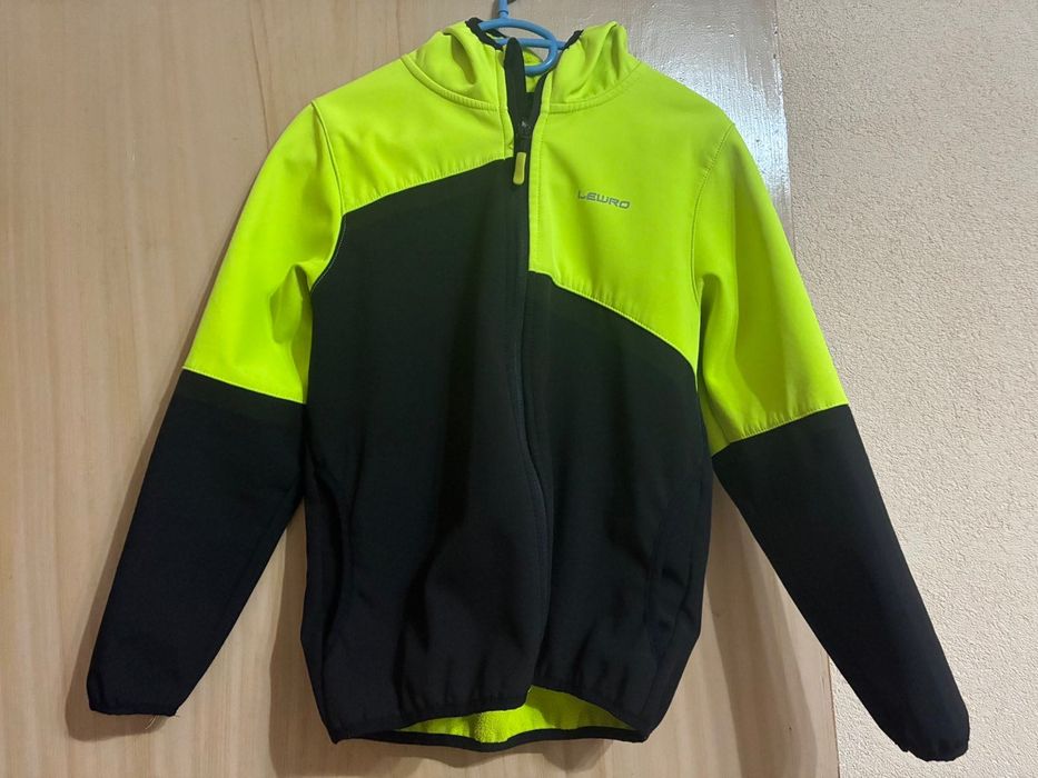 Пролетно яке за момче