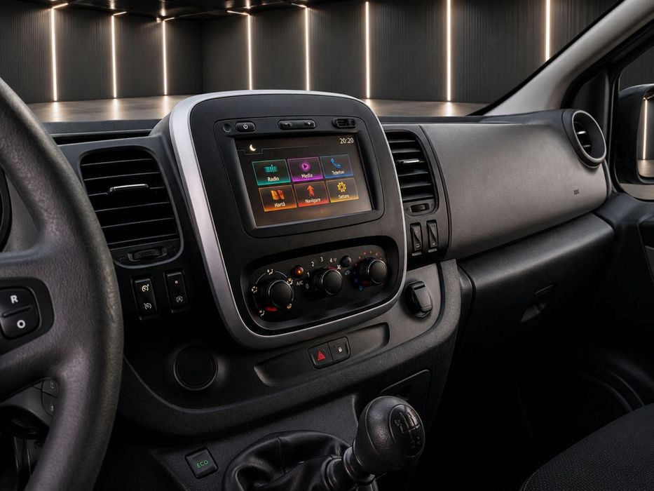 RENAULT Trafic 2018 — imagine 5