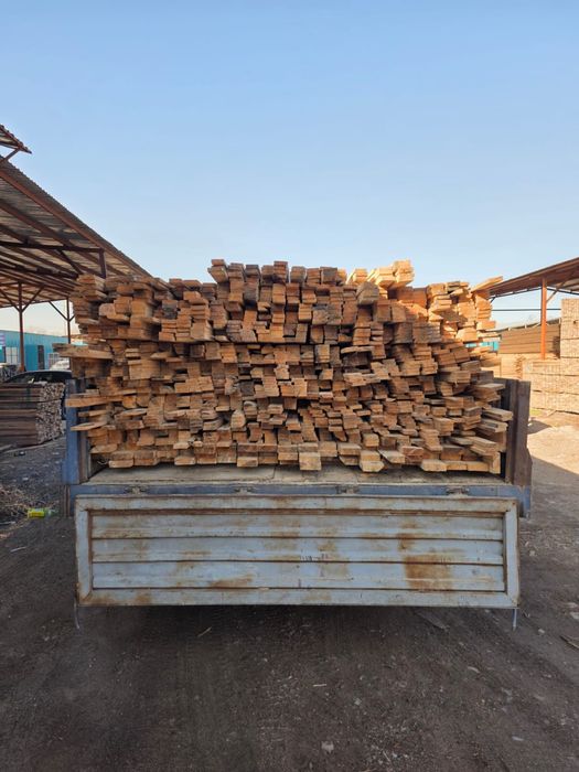 Лес(дерево,балка,страпила) для дома
