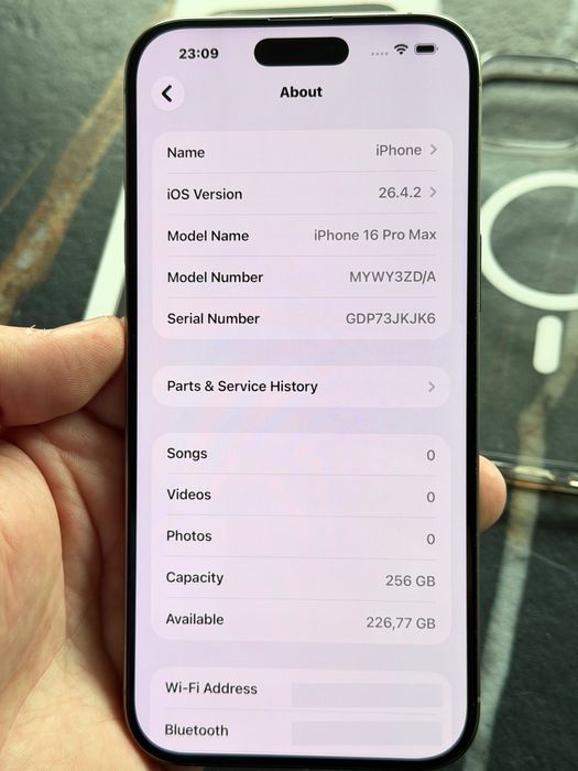 iPhone 16 Pro Max Natural Titanium, 256 GB, Excelent, bonus