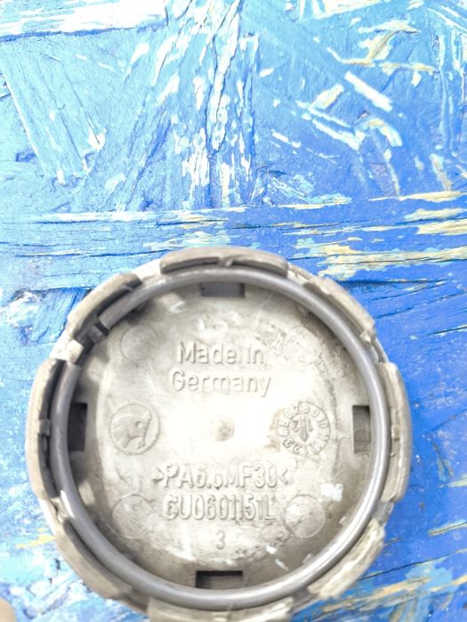 Колпачки дисков шкода