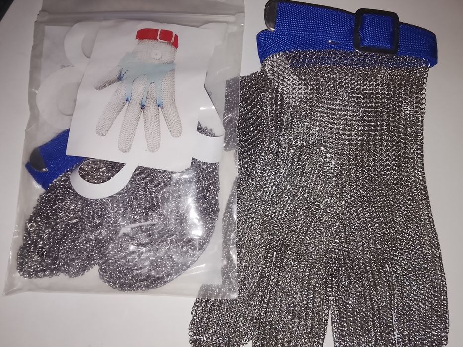 Железные перчатки