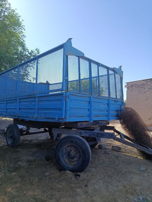Трактор прицеп, тележка сатылады. СРОЧНО!!!