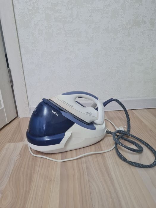 Продам парогенератор    Tefal