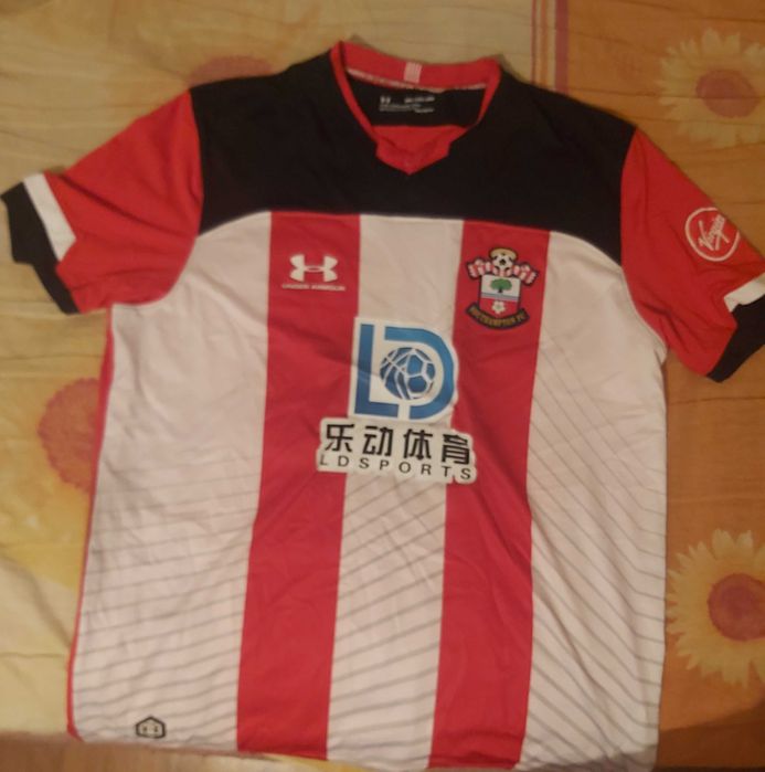 Изгодно Футболен екип футлолна тениска Southampton F.C. 2ХЛ