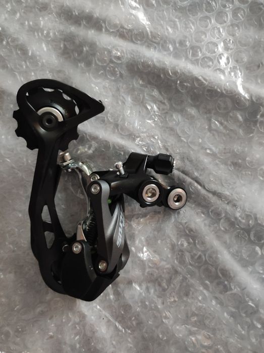 Schimbator spate 9 viteze Shimano Altus SGS ARDM2000SGS, negru
