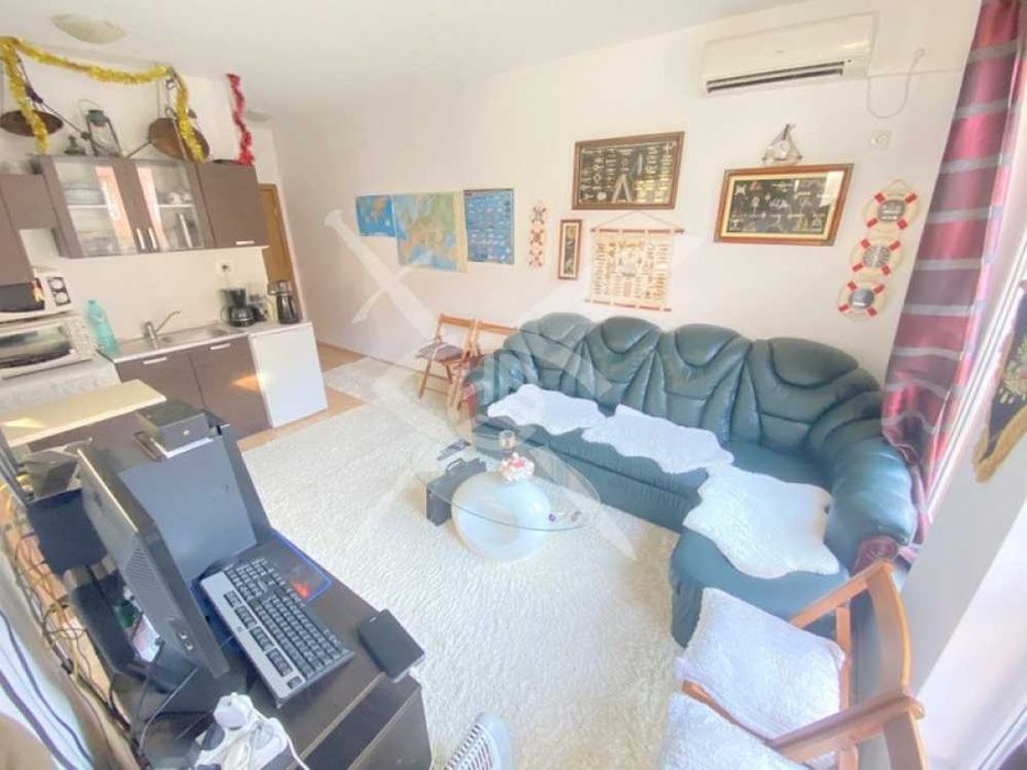 Продава се Двустаен апартамент в к.к. Слънчев бряг - 42 кв.м за 699 €/кв.м - Снимка #1