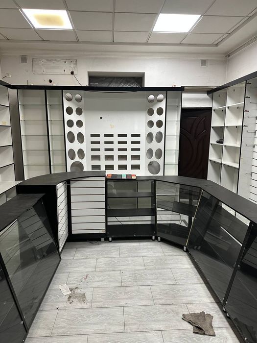 Ushbu Dukondegi barcha mebel jixozlar sotiladi