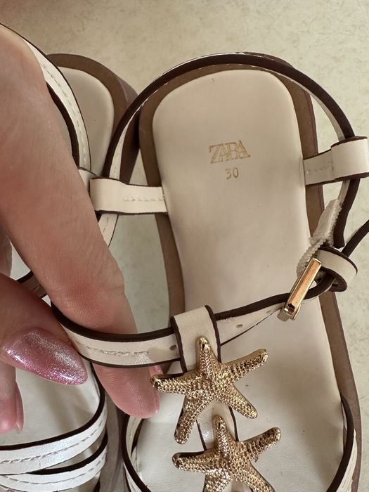 Нови детски сандали Zara