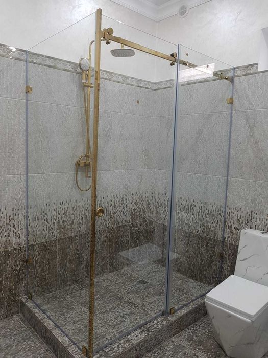 Душевое ограждение из стекла