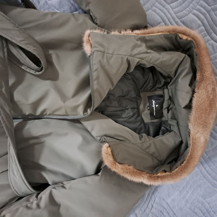 Продам куртку 44 размер