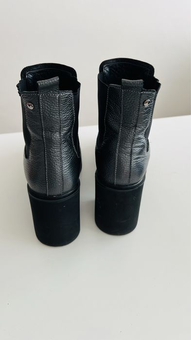 Ghete / bocanci dama Nr. 36 din piele naturala, cu platforma, Dasha