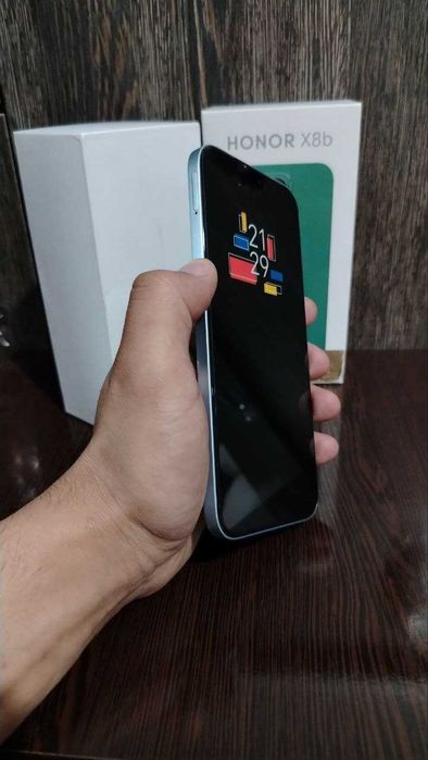 Honor 8xb, yaxshi holatda ishlatilgan