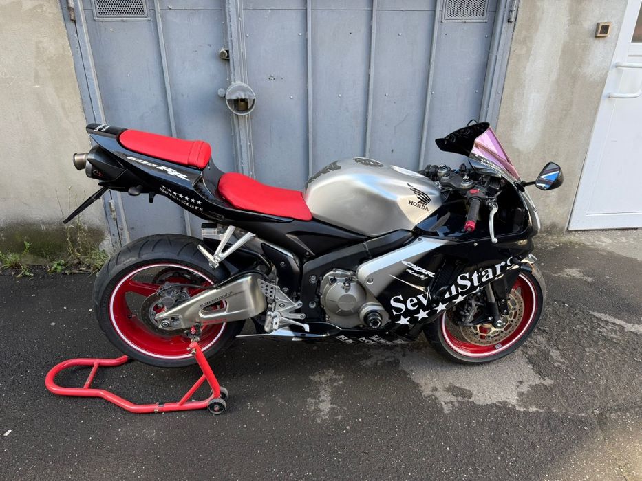 Honda CBR 600 rr pc37 Facelift  impecabil