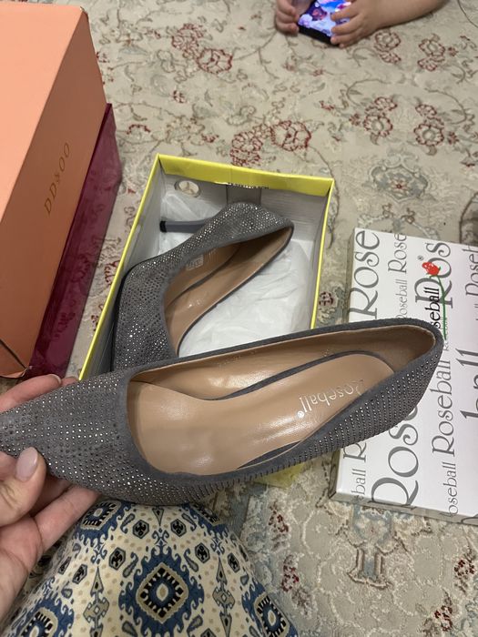 Туфлилер сатылады