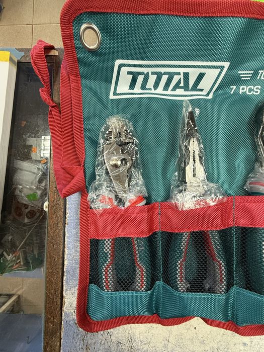 Комплект клещи Total 7 части
