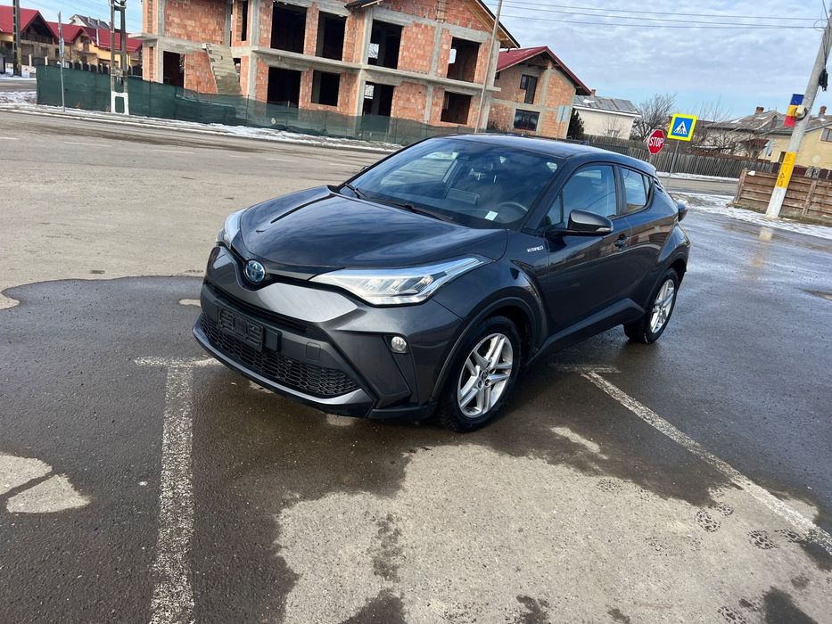 Toyota C-HR Masina pe firma Import Italia se emite factura TVA Deductibil