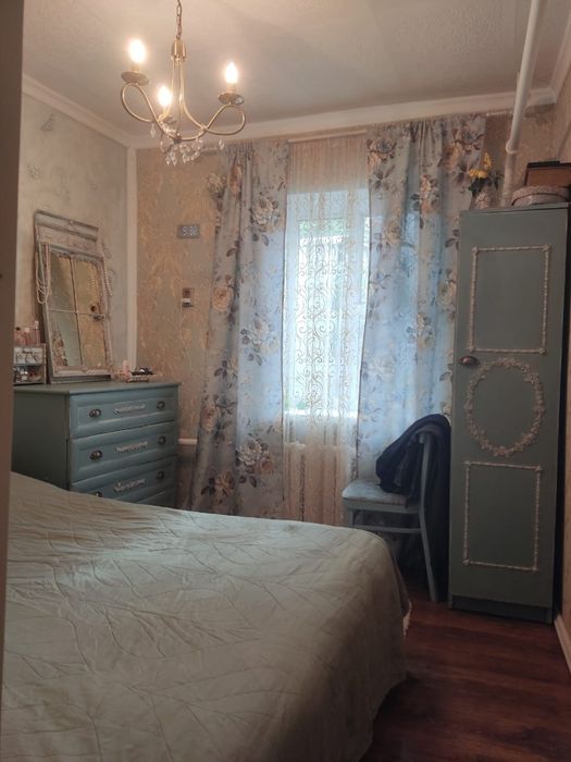 Срочно!!! Торг!Продам дом на Защите