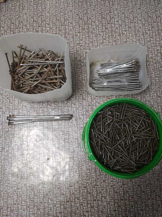 Продам шурупы, гвозди, недорого