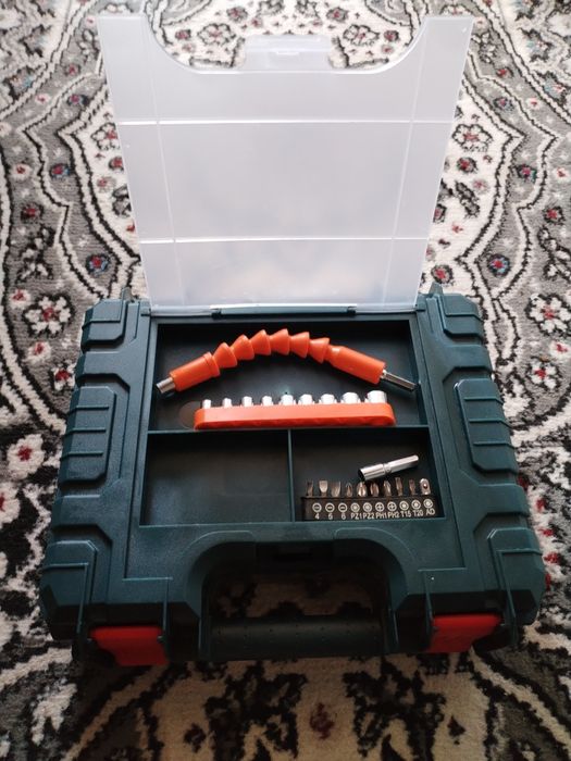 Yangi MAKITA Shurupovyorti sotiladi.