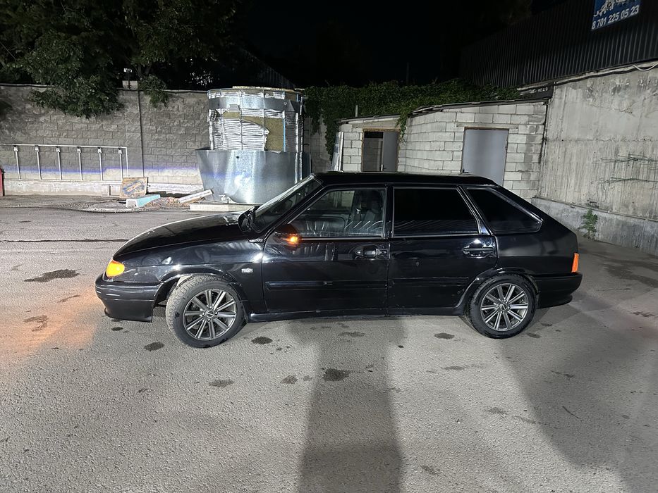 Vaz 2114 1.6 хорошее состояние