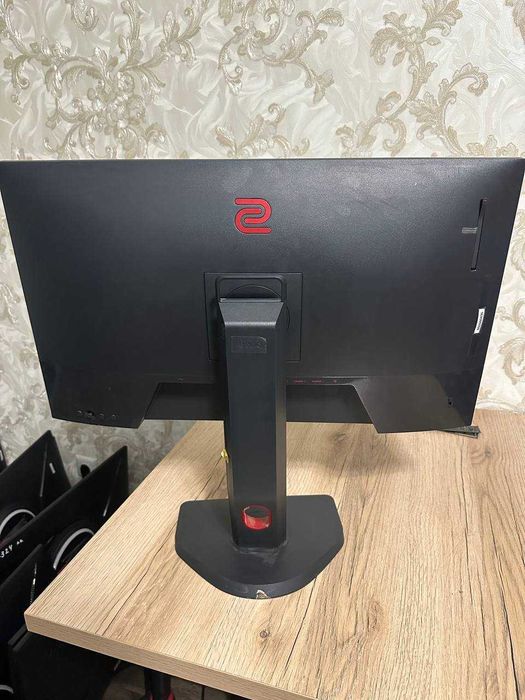 Мониторы XG Darknet, BenQ, Samsung
