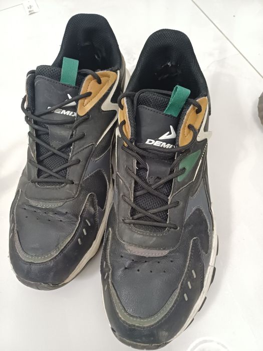 Кроссовки мужские 43 р