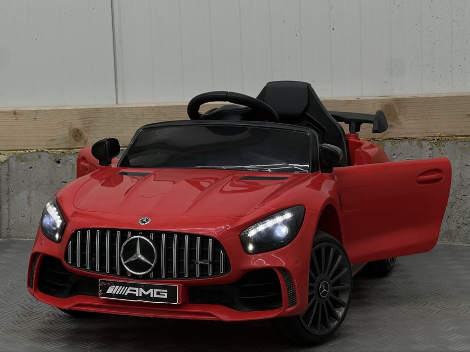 Акумулаторна кола MERCEDES GTR