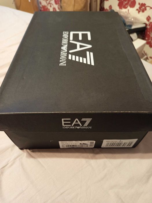 EA7 Emporio Armani сникърси 46 номер
