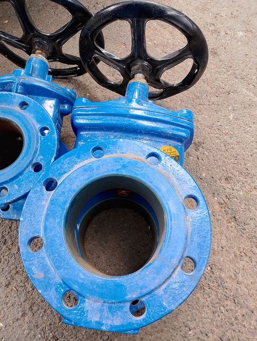 Продам краны задвижки