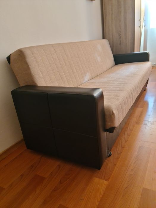 Canapea extensibila