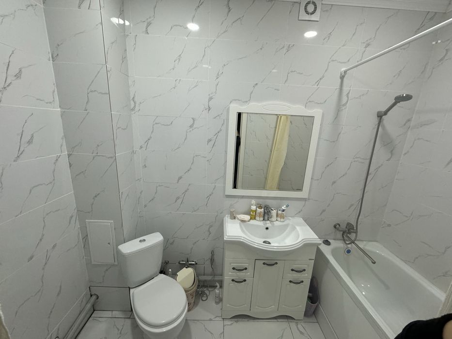 Батыстан 2 болмели патер сатылады