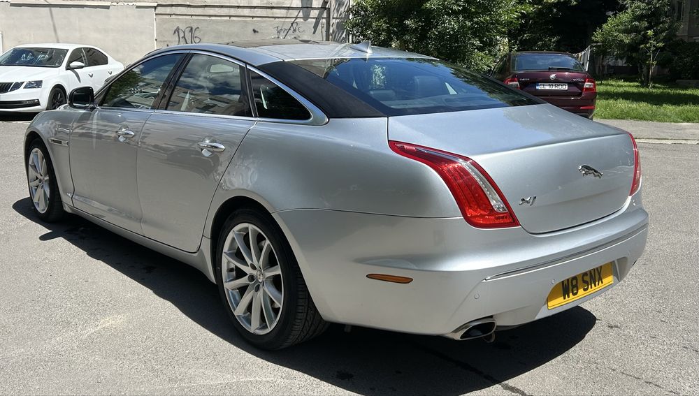 Jaguar XJ Dreapta 2014