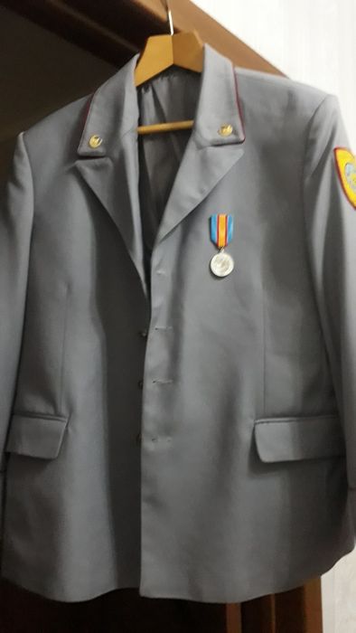 куртка, штаны, пагоны, галстук мвд