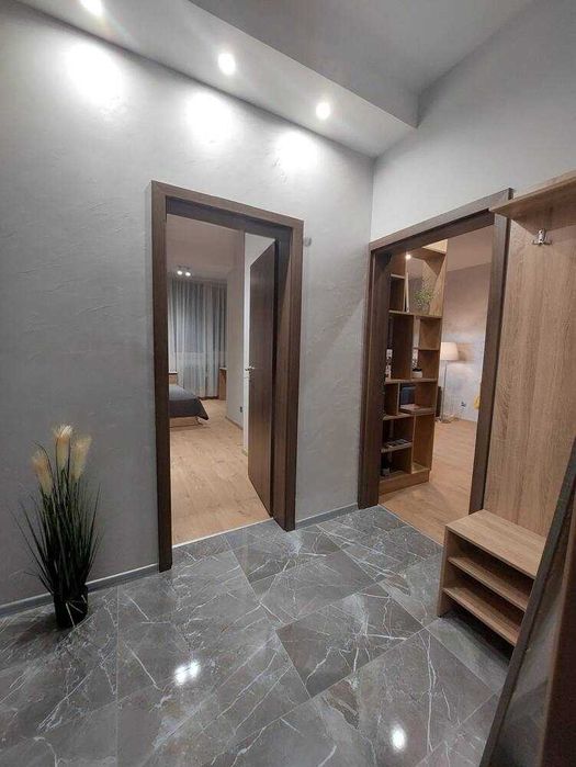 Дава се под наем Тристаен апартамент в София, Лозенец - 82 кв.м за 648.21 € - Снимка #7