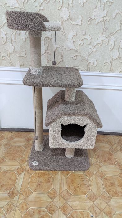 Домик для кошек. Когтеточка кошек. Зоодомики