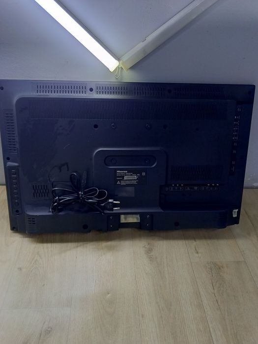 Телевизор Hisense LEDN32K360