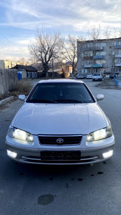 Toyota Camry 2001 года
