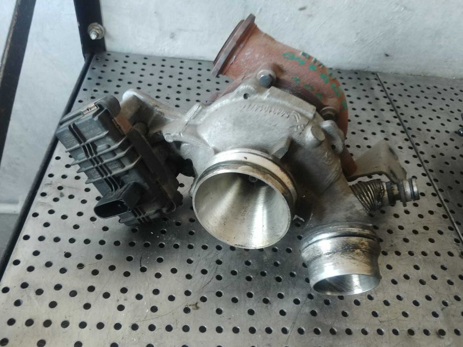 turbina 2.0 d b47d20a  bmw seria 1 f20 f21   8513640
