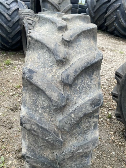 Anvelopa 300.70 R20 Pirelli