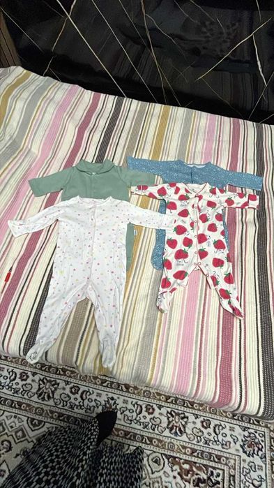 продам недорого детские одежда и обувь