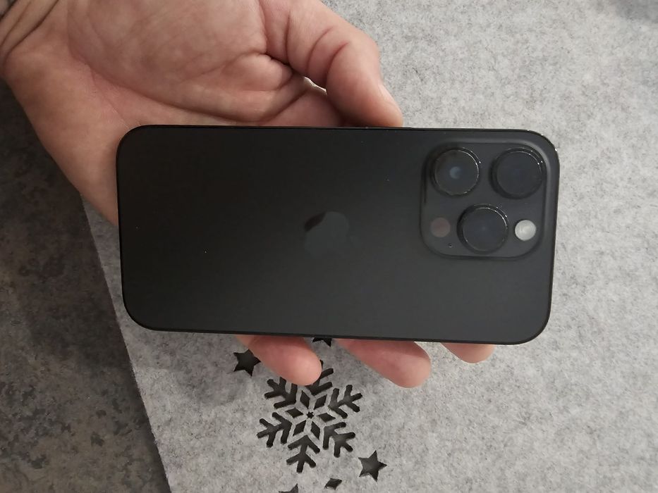Iphone 14 pro ca nou baterie 100%