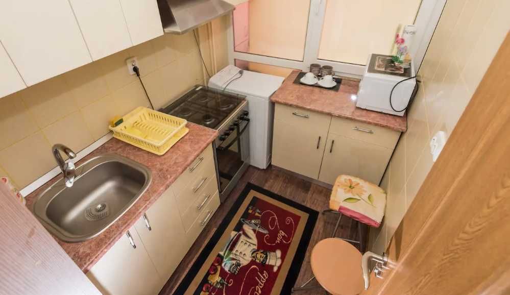 Дава се под наем Двустаен апартамент в Пловдив, Тракия - 56 кв.м за 235 € - Снимка #3