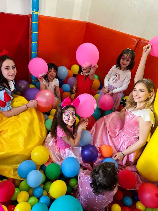 Animatori Petreceri Copii la Doar 120Ron/h by Cool Events