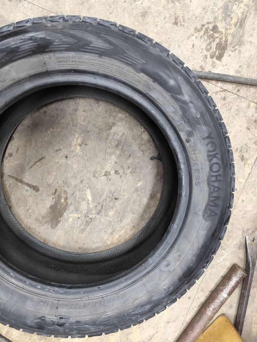 Продам шину йокогама