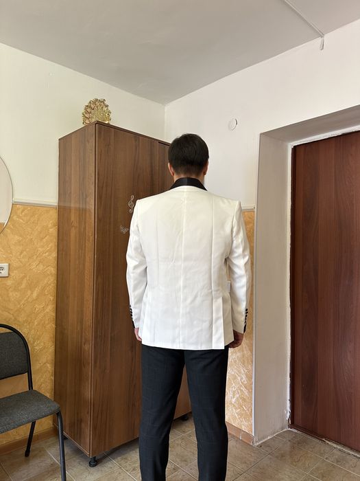Пиджак, костюм на свадьбу, той