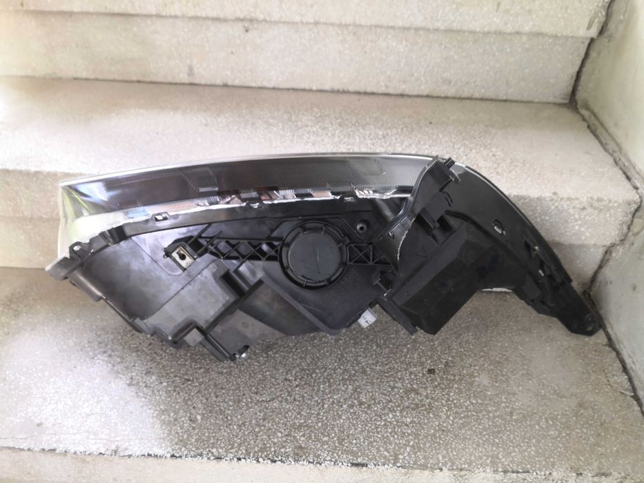 Фарове Honda CR-V/Фар Honda CR-V 17-23г. Оригинални