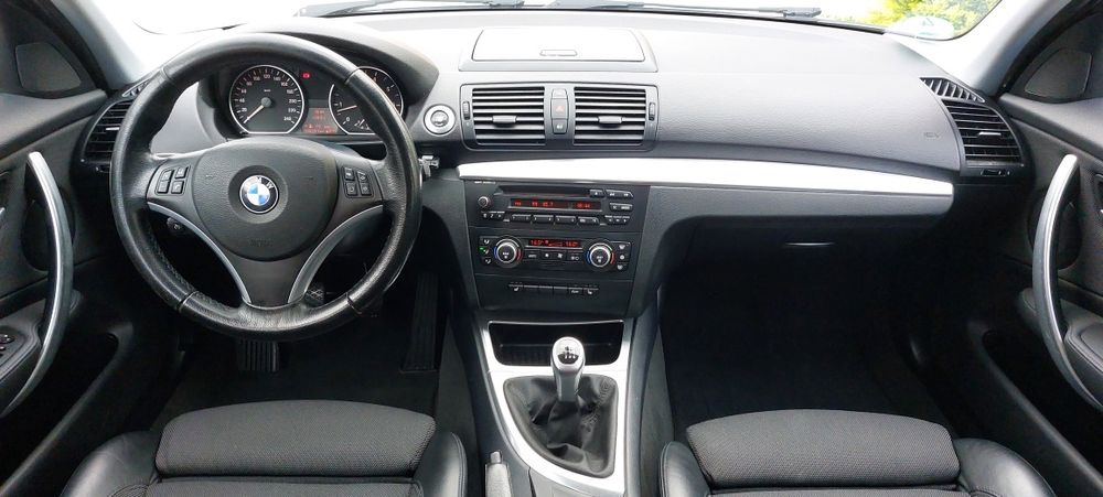 BMW-118i-2.0 Benzina‼️SPORT-an 2009 ‼️ doar 190.000 Km