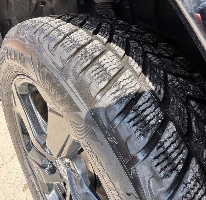 Зимни Гуми GOODYEAR UG PERF + SUV 225/60 R18 104V XL