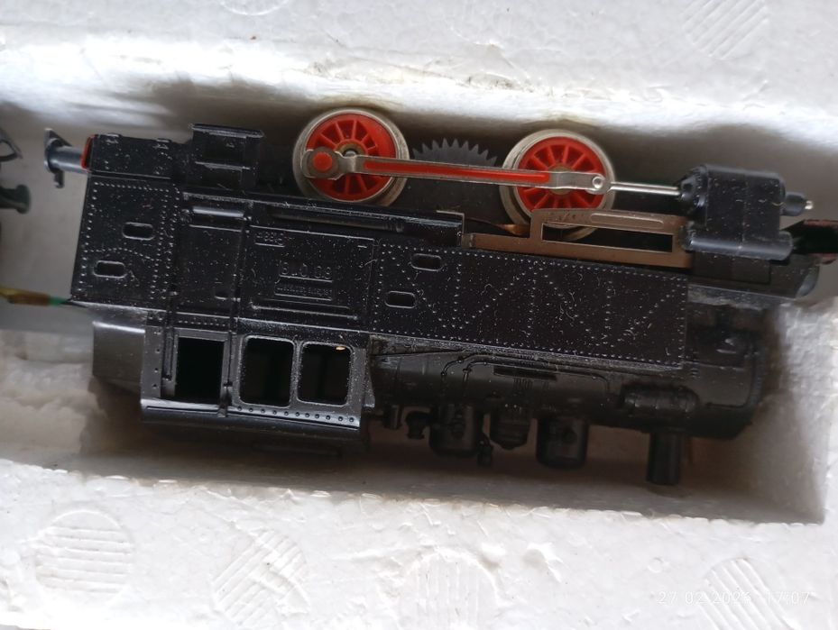 Влакче с вагони като ново